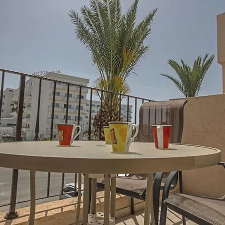 Gemuetliche Fuer 4 Personen Daire Aya Napa